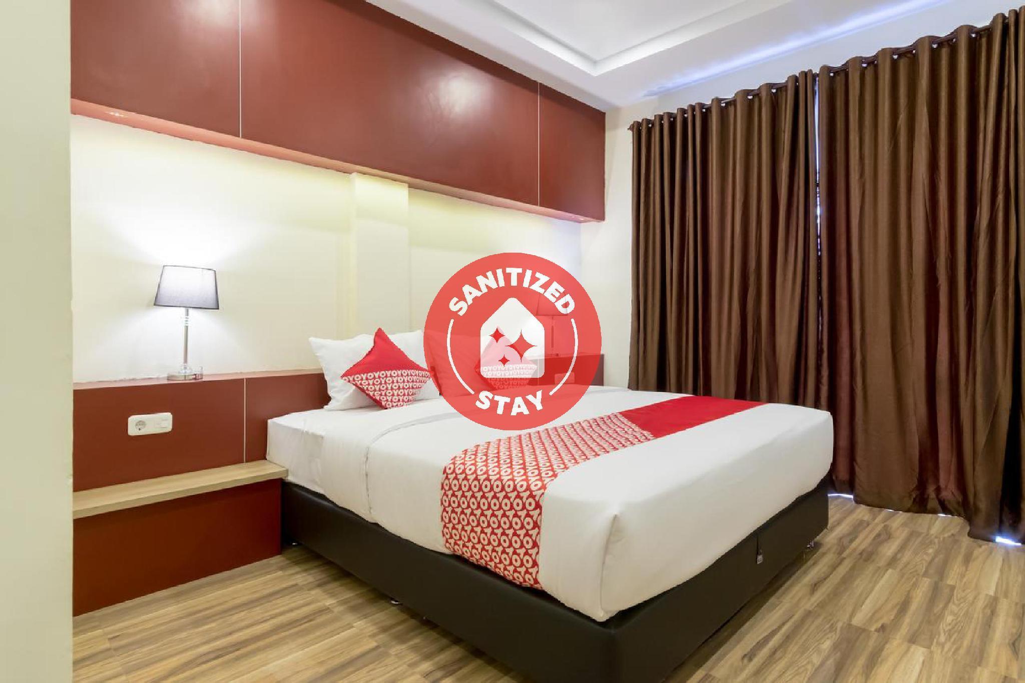 Oyo 727 Merlion Hotel Медан Екстер'єр фото